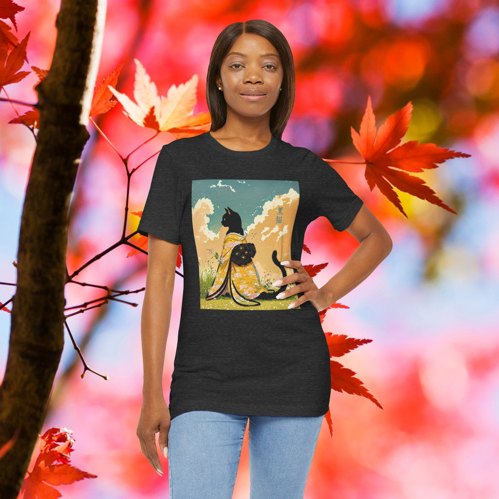 Japanese Black Kitty in Kimono, T-Shirt