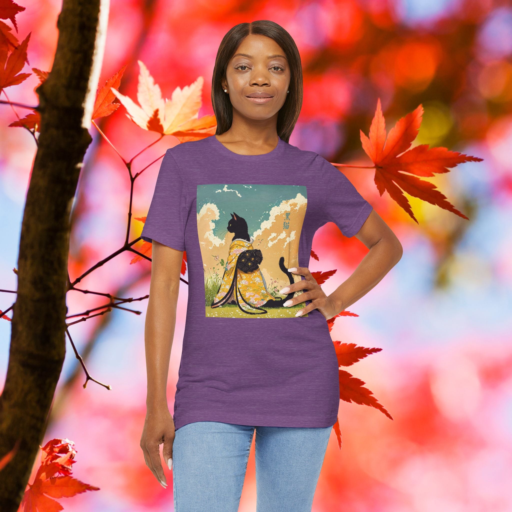 Japanese Black Kitty in Kimono, T-Shirt