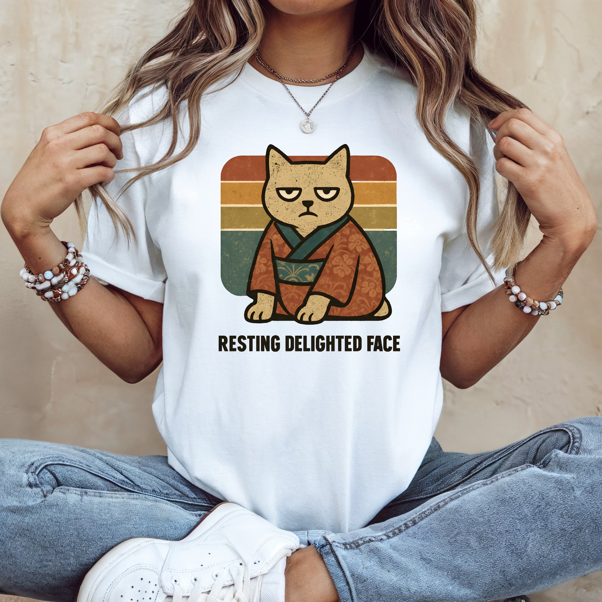 Resting Delighted Face Grumpy Cat Vintage T-Shirt - Kimono Cats Collection