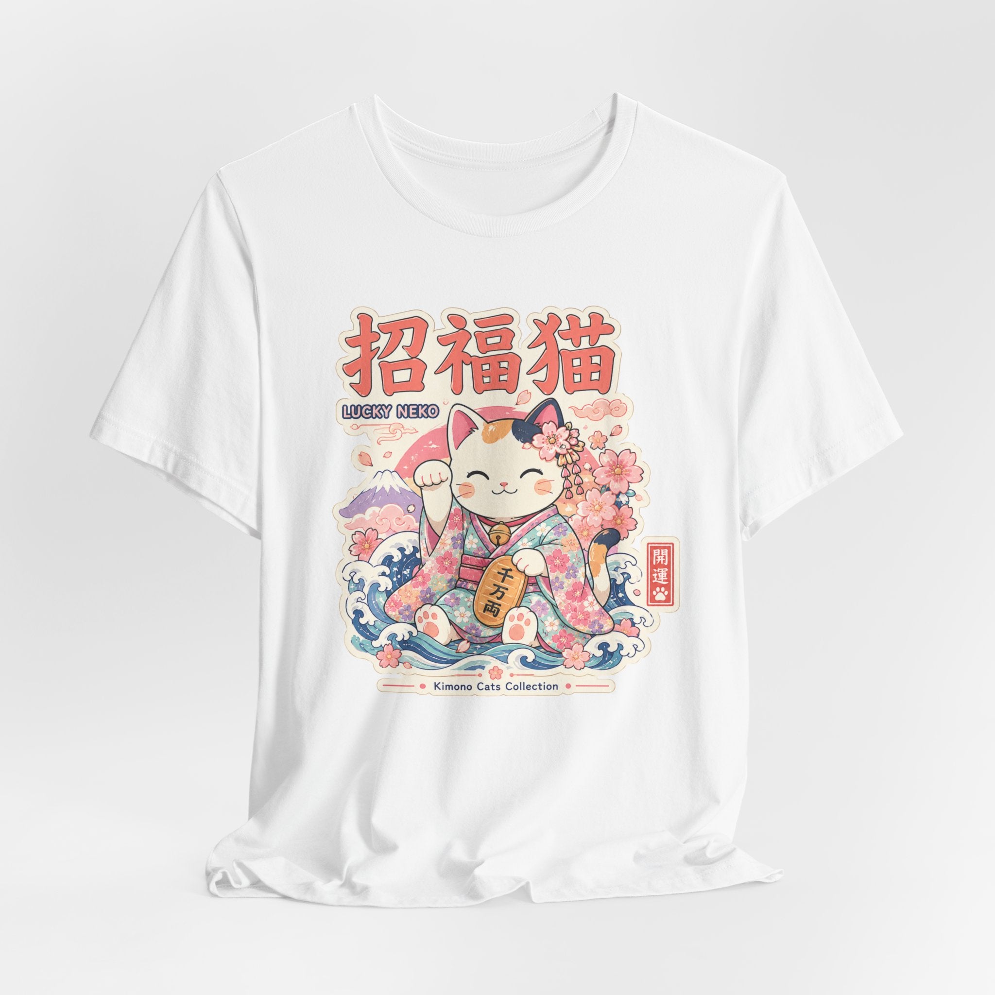 Maneki Neko Lucky Cat Tee — Japanese Good Luck Graphic T-Shirt
