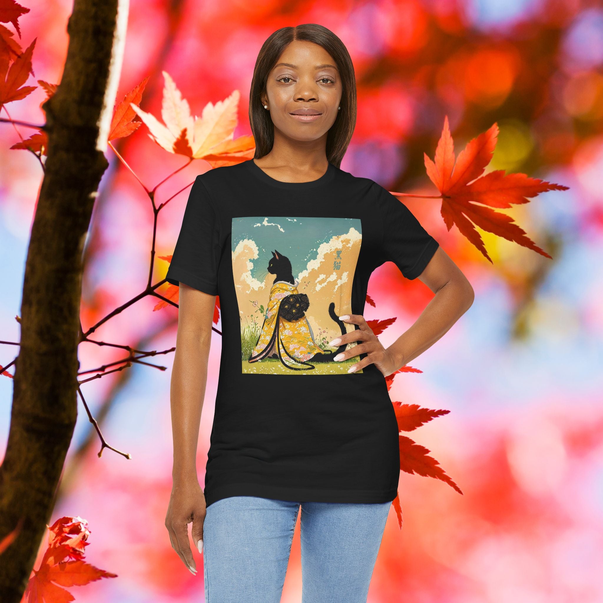 Japanese Black Kitty in Kimono, T-Shirt